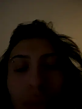 Snapshot of VenusEliteCo chatting on November 9, 2025, 7:40 pm VenusEliteCo online show from November 9, 2025, 7:40 pm