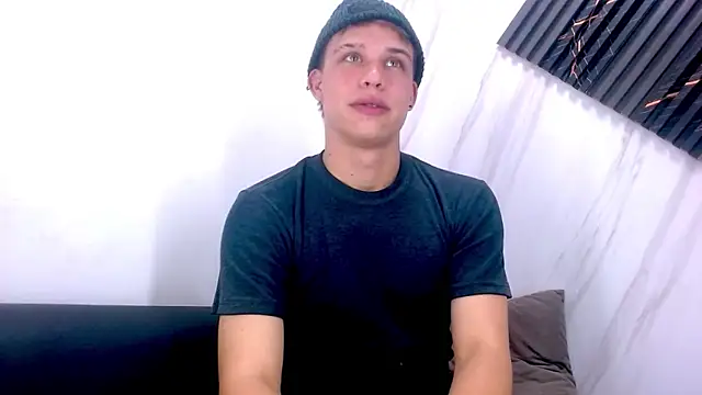 Liam York  online show from February 24, 2026, 5:14 pm