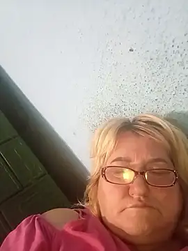 Snapshot of MilaTamila456 chatting on November 22, 2025, 9:46 pm MilaTamila456 online show from November 22, 2025, 9:46 pm