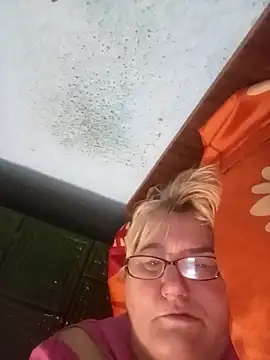 Snapshot of MilaTamila456 chatting on November 23, 2025, 7:24 pm MilaTamila456 online show from November 23, 2025, 7:24 pm