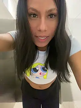 Katherinm online show from November 21, 2025, 9:14 pm