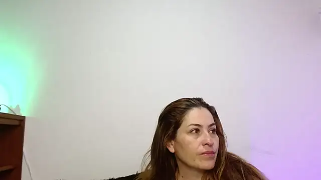 dayan hanks online show from March 24, 2026, 3:28 am