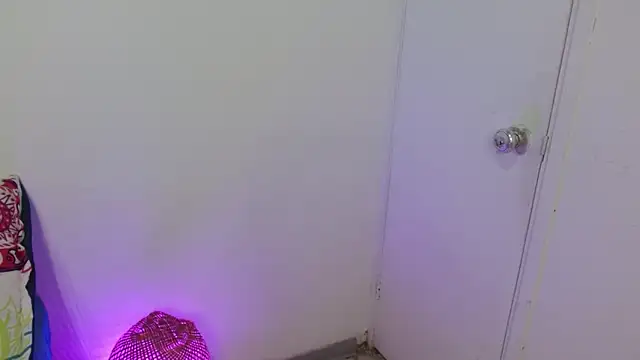 Snapshot of dayan_hanks chatting on February 25, 2026, 10:53 pm dayan hanks online show from February 25, 2026, 10:53 pm