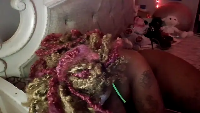 Snapshot of Dusaa_ chatting on March 2, 2026, 5:08 am Dusaa online show from March 2, 2026, 5:08 am