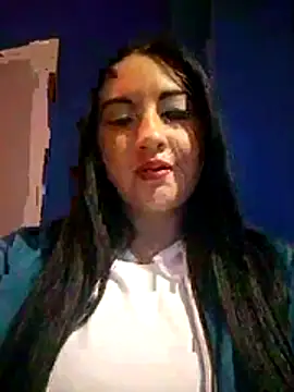 lady cristal online show from November 28, 2025, 11:05 pm