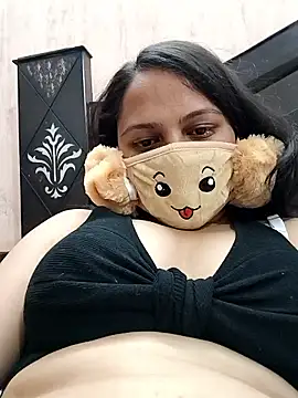 Kamna Hotty online show from January 18, 2026, 4:10 pm