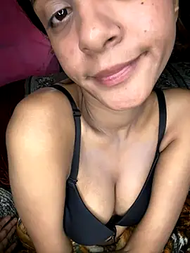 Your   Moonlight online show from December 14, 2025, 8:03 pm