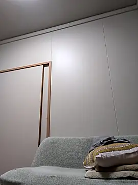 daisu1026 online show from November 17, 2025, 2:54 pm