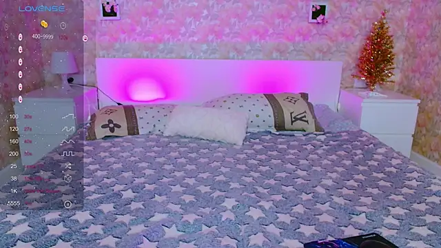 Snapshot of Little_Rocke chatting on November 20, 2025, 4:57 am Little Rocke online show from November 20, 2025, 4:57 am