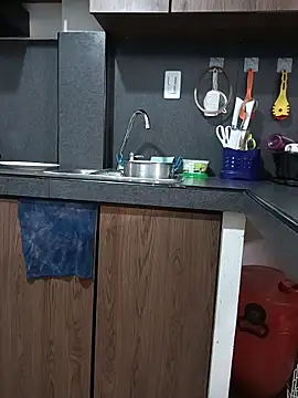 Snapshot of Little-Sammy chatting on November 18, 2025, 1:03 pm Little-Sammy online show from November 18, 2025, 1:03 pm