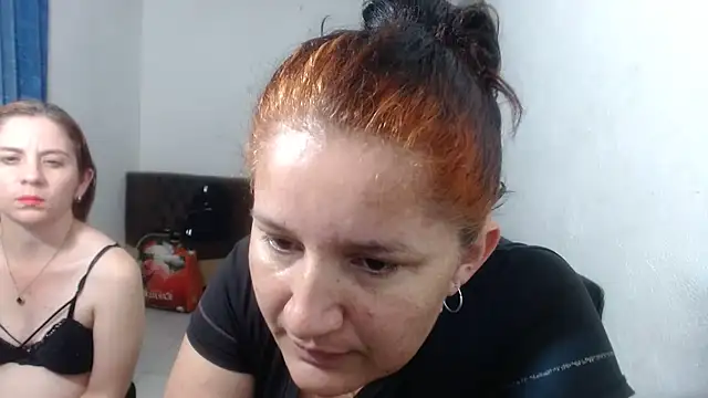 Sra Angelina online show from March 3, 2026, 3:35 am