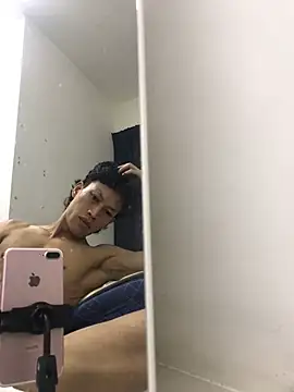 kimbrad online show from February 23, 2026, 10:49 am