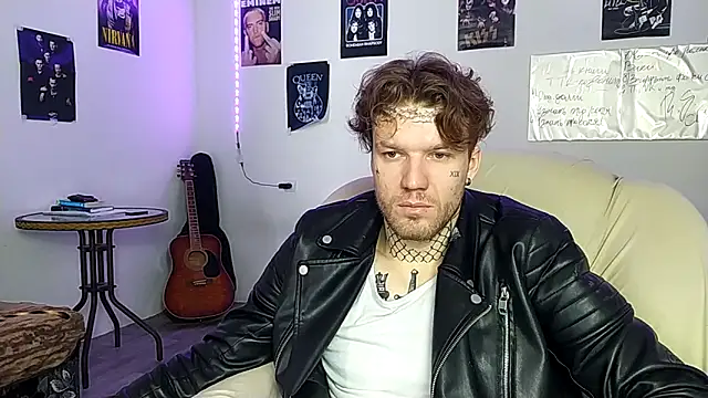 Huntall77 online show from February 8, 2026, 6:44 am