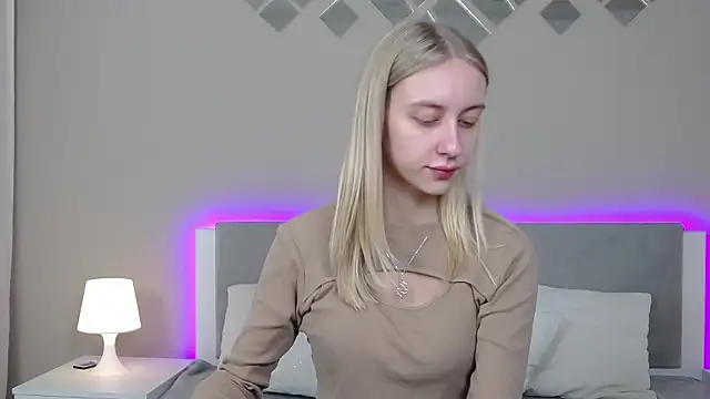 RachaelCute online show from March 4, 2026, 11:29 am