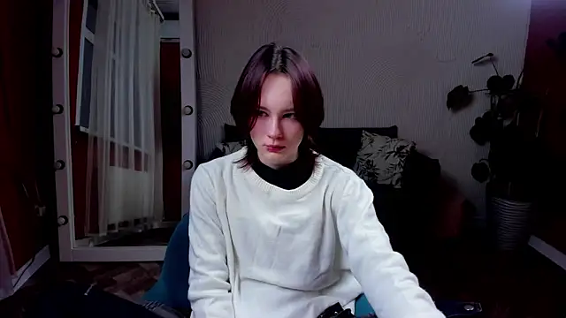 Snapshot of Annie_Way chatting on November 24, 2025, 1:00 pm Annie Way online show from November 24, 2025, 1:00 pm