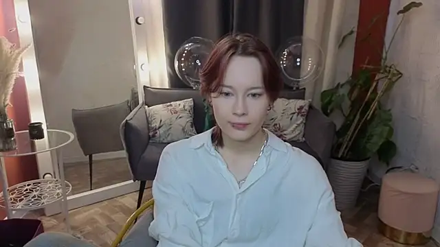 Snapshot of Annie_Way chatting on March 2, 2026, 5:19 am Annie Way online show from March 2, 2026, 5:19 am