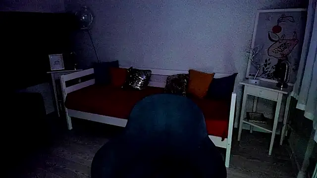 Snapshot of Annie_Way chatting on February 19, 2026, 1:41 pm Annie Way online show from February 19, 2026, 1:41 pm