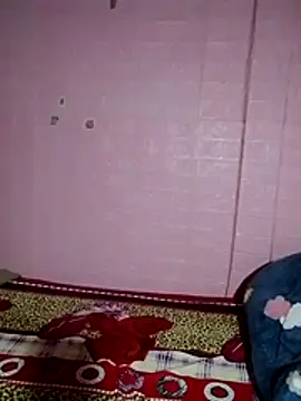 Snapshot of Cloud-wh chatting on February 4, 2026, 7:03 am Cloud-wh online show from February 4, 2026, 7:03 am