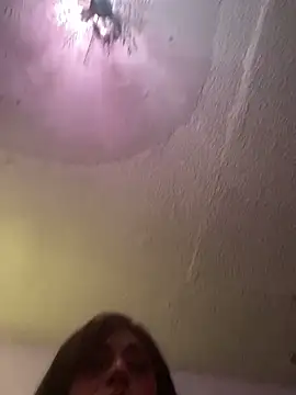 Snapshot of VictoriaHerself chatting on November 10, 2025, 6:40 am VictoriaHerself online show from November 10, 2025, 6:40 am