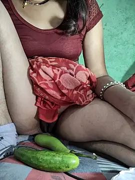 Snapshot of Geeta-143 chatting on November 28, 2025, 9:09 am Geeta-143 online show from November 28, 2025, 9:09 am