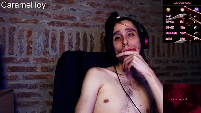 CaramelToy online show from February 11, 2026, 6:46 am