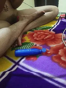 Iamyourdarling online show from April 3, 2026, 5:36 am