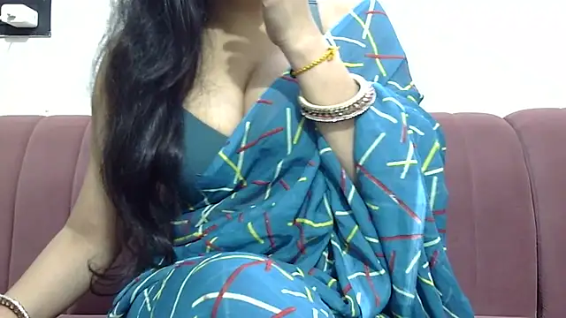 Snapshot of Zoya-sexy chatting on September 17, 2025, 11:29 pm Zoya-sexy online show from September 17, 2025, 11:29 pm