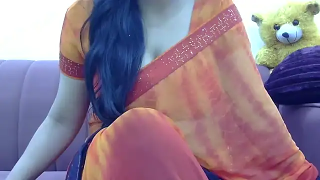 Snapshot of Zoya-sexy chatting on January 4, 2025, 9:31 pm Zoya-sexy online show from January 4, 2025, 9:31 pm