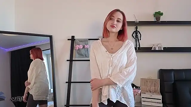 Alisa World8 online show from November 13, 2025, 8:07 am