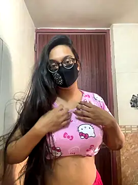 Snapshot of Saguphtah_Chattergy_22 chatting on November 19, 2025, 8:14 am Saguphtah Chattergy 22 online show from November 19, 2025, 8:14 am