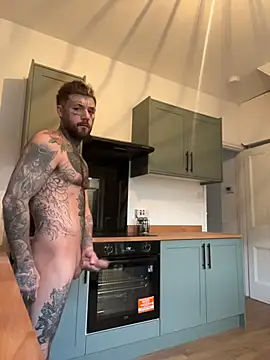 magicmichaell online show from December 21, 2025, 8:38 am