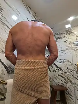 WildFocus online show from April 3, 2026, 12:17 am