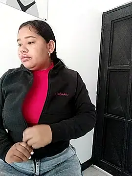 Sarahy- online show from November 30, 2025, 11:55 am