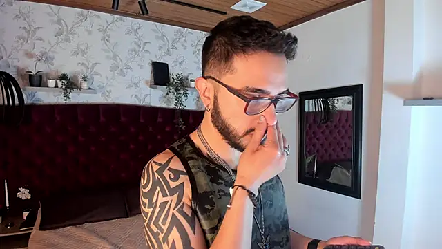 dave wolff online show from November 19, 2025, 11:43 am