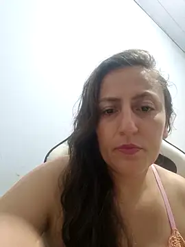 Jessika luvv online show from November 12, 2025, 6:45 pm