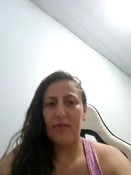 Jessika luvv online show from November 25, 2025, 10:32 pm