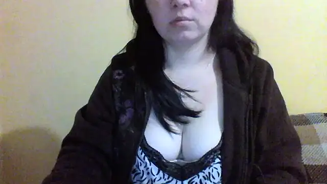 Snapshot of Vitalina282128 chatting on January 31, 2026, 8:29 pm Vitalina282128 online show from January 31, 2026, 8:29 pm