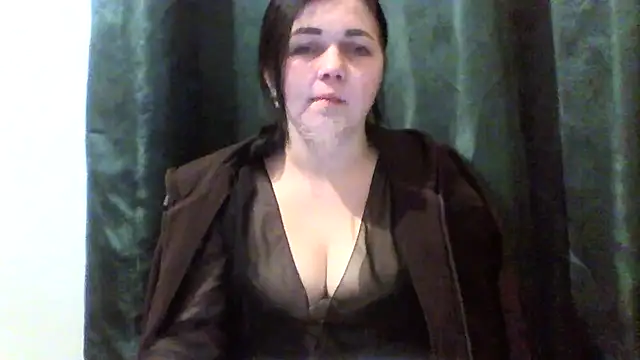 Snapshot of Vitalina282128 chatting on February 18, 2026, 10:50 pm Vitalina282128 online show from February 18, 2026, 10:50 pm