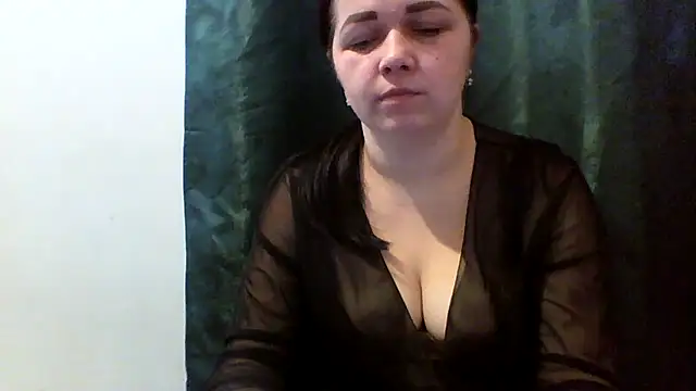 Snapshot of Vitalina282128 chatting on February 22, 2026, 9:00 am Vitalina282128 online show from February 22, 2026, 9:00 am