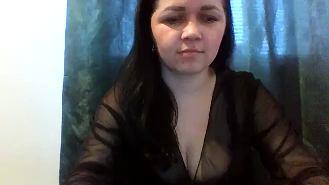 Snapshot of Vitalina282128 chatting on February 16, 2026, 10:25 am Vitalina282128 online show from February 16, 2026, 10:25 am