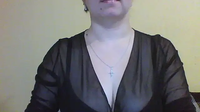 Snapshot of Vitalina282128 chatting on November 20, 2025, 7:25 pm Vitalina282128 online show from November 20, 2025, 7:25 pm