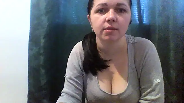 Snapshot of Vitalina282128 chatting on February 11, 2026, 11:21 am Vitalina282128 online show from February 11, 2026, 11:21 am