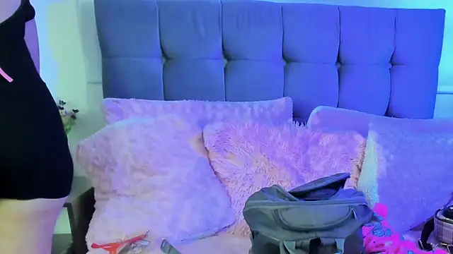 hazz smith online show from November 24, 2025, 6:19 pm