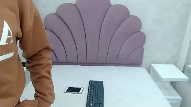 axel and jacob online show from November 22, 2025, 9:46 pm