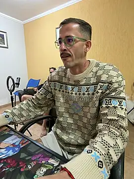 Lucasjandre online show from June 3, 2026, 2:33 pm