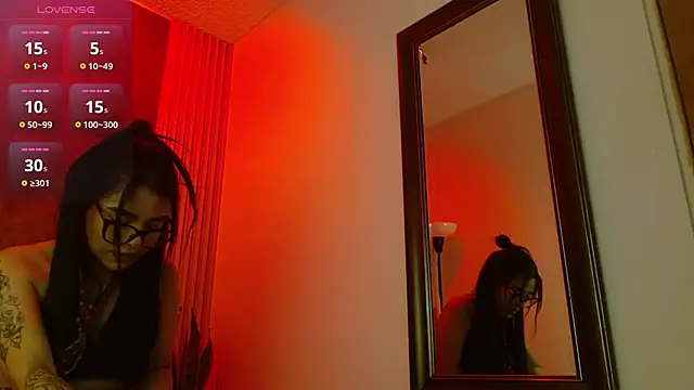 Snapshot of agata_Anderson chatting on November 15, 2025, 8:13 pm agata Anderson online show from November 15, 2025, 8:13 pm