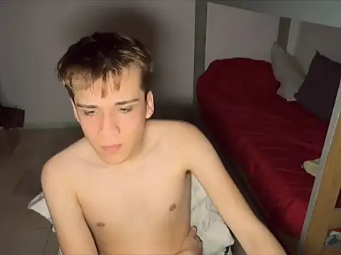 Snapshot of kevinnoff19 chatting on November 17, 2025, 4:49 am kevinnoff19 online show from November 17, 2025, 4:49 am