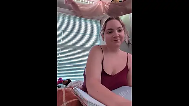 jessiekxxx online show from November 17, 2025, 12:09 pm