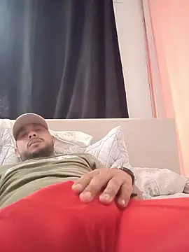 Snapshot of MAX_Jhonnson chatting on January 10, 2026, 4:46 pm MAX Jhonnson online show from January 10, 2026, 4:46 pm