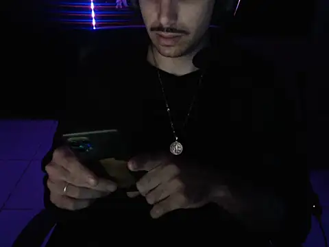 ExItEdErabbtis online show from November 14, 2025, 1:53 am